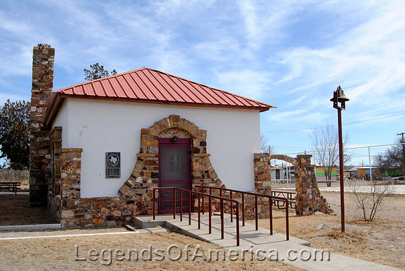 Marathon, TX - School Museum