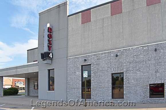 Chanute, KS - Roxy Theater