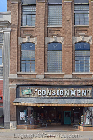 Chanute, KS - Business Building