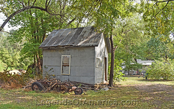 Bridgeport, KS - Old Shed