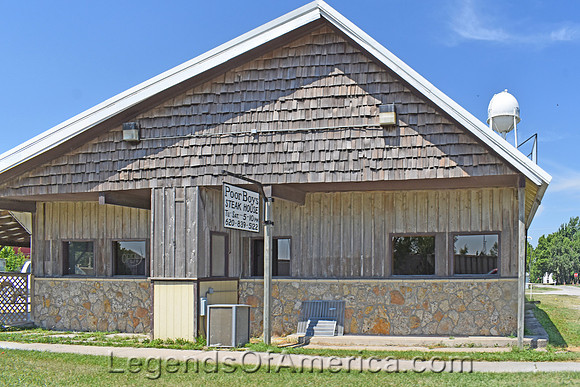 Thayer, KS - Steak House