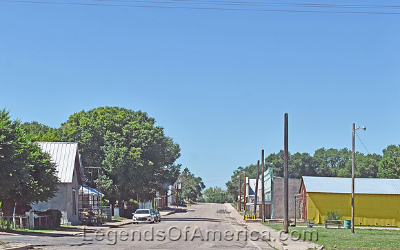 Wagon Mound, NM - Railroad Avenue