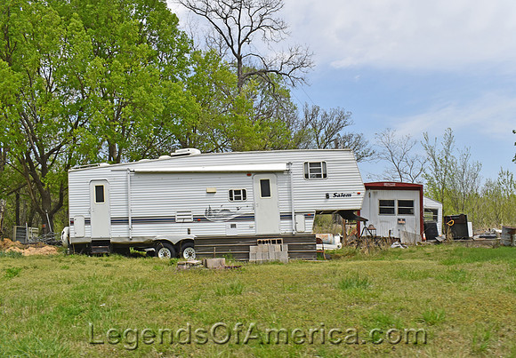 Oak Valley, KS - Old Trailers