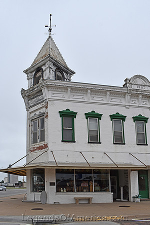 Ellinwood, KS - Business Building - 2