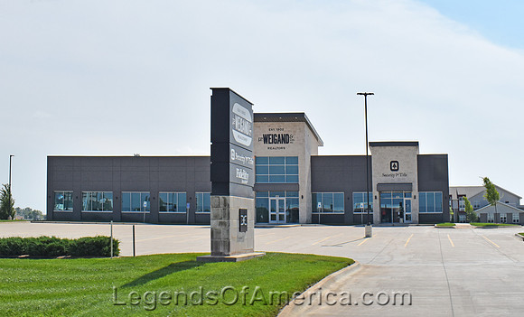 Maize, KS - Business Building - 4