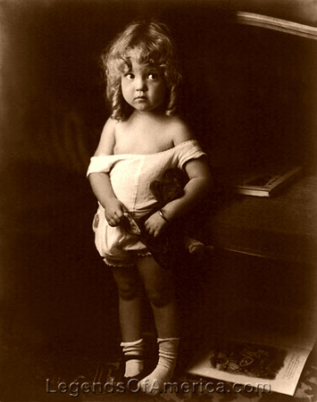 Little girl, 1916
