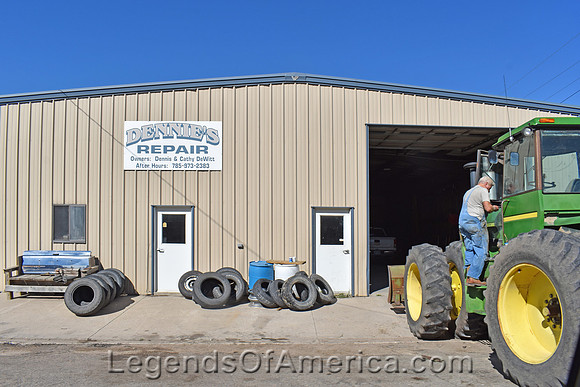 Prairie View, KS - Repair Shop