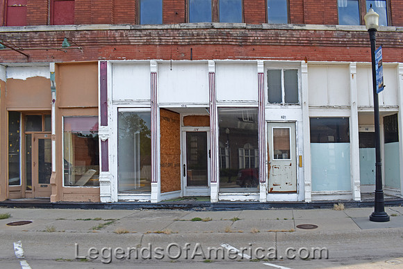 Chanute, KS - Fading Buildings